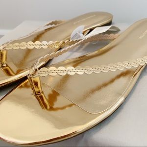 Banana Republic - gold flip flops - Wm size 8.5